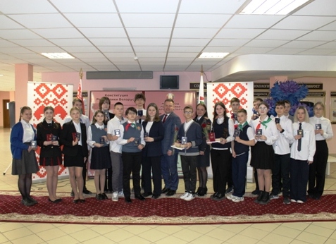 Всебелорусская гражданско-патриотическая акция «Мы – граждане Беларуси!» прошла сегодня в Центральном районе г.Гомеля.