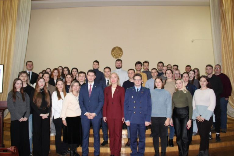 «Большой разговор о важном» для работающей молодежи прошел в Центральном районе г.Гомеля