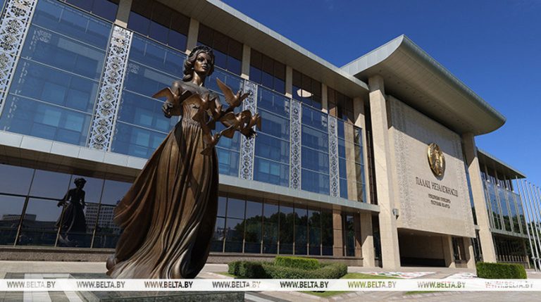 У Беларусі створана дзяржкамісія па кантролі за ходам уступнай кампаніі ў 2025 годзе