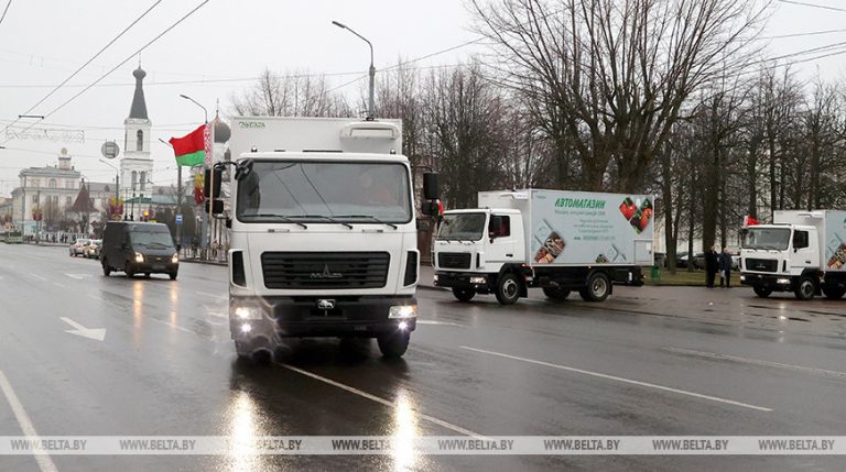 Кооператоры Гомельской области получили 21 новый автомагазин