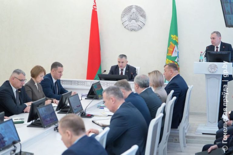 На аппаратном совещании в облисполкоме обсудили вопросы благоустройства и энергоснабжения