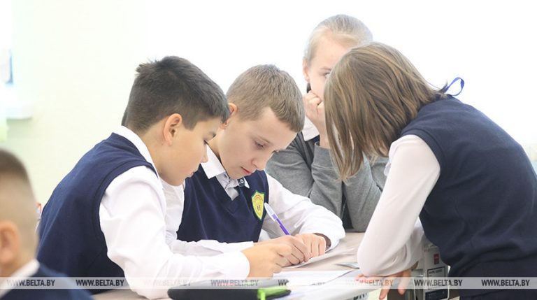 Адзіны ўрок, прысвечаны Дню сям’і, пройдзе ў школах Беларусі 15 мая