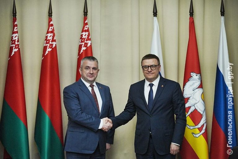 Товарооборот растет: председатель облисполкома Иван Крупко встретился с губернатором Челябинской области Алексеем Текслером