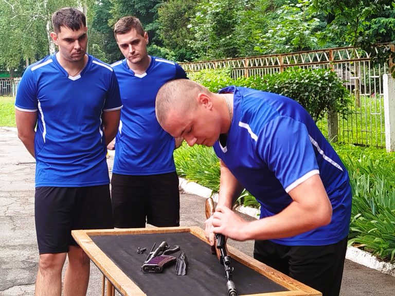 Районный этап военно-прикладной игры «Прорыв» среди работающей молодежи