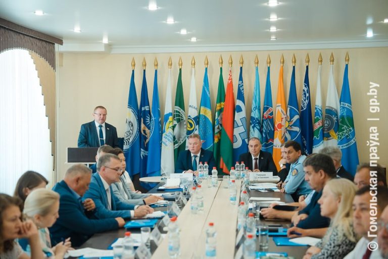 Новые знания и опыт: в Гомеле проходит обучающий сбор по охране труда