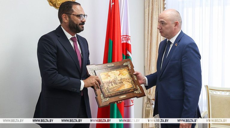 Белорусские специалисты построят в Ливии центр реабилитации и помогут развить трансплантологию