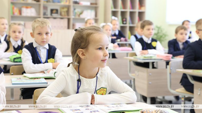 Мінадукацыі вызначыла тэму першага ўрока ў новым навучальным годзе
