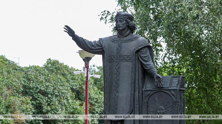 Юбилеи классиков, интересные проекты, национальная кухня. Что ждет гостей Дня белорусской письменности