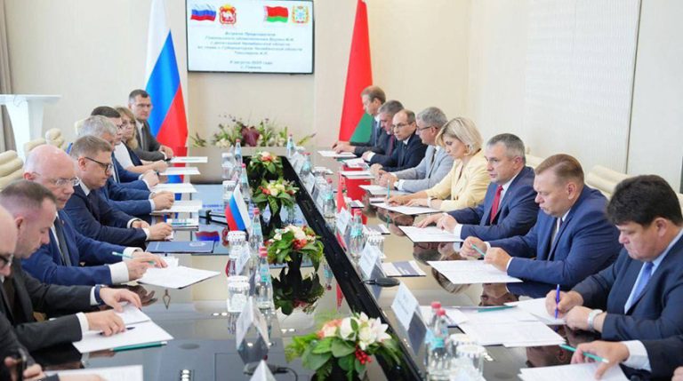 От АПК до обмена делегациями молодежи. Гомельская и Челябинская области расширяют партнерство