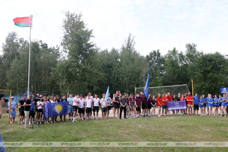 В Гомеле стартовал турслет «Студенческая жара-2025»