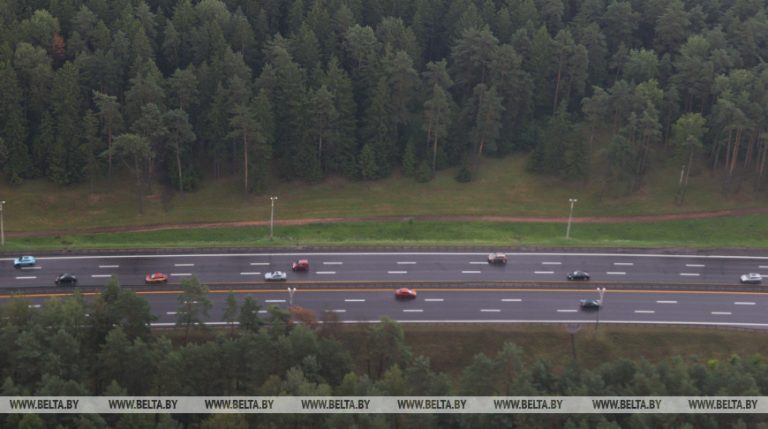 Более 1,4 тыс. км республиканских дорог отремонтировали в Беларуси в январе-августе