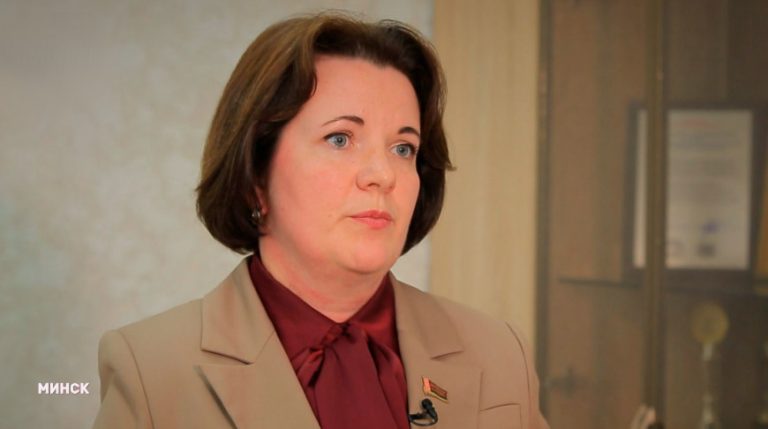 Минтруда: при работе за рубежом белорусам нужно заботиться о пенсионном будущем