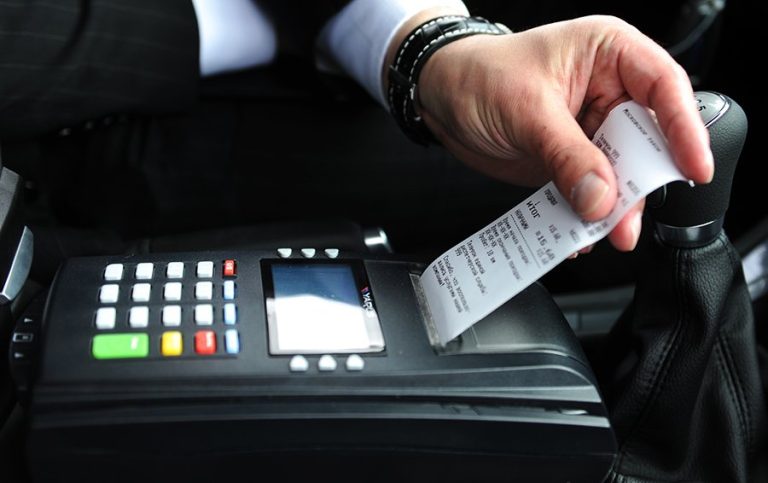 Электронный чек вместо бумажного: только если пассажир не против