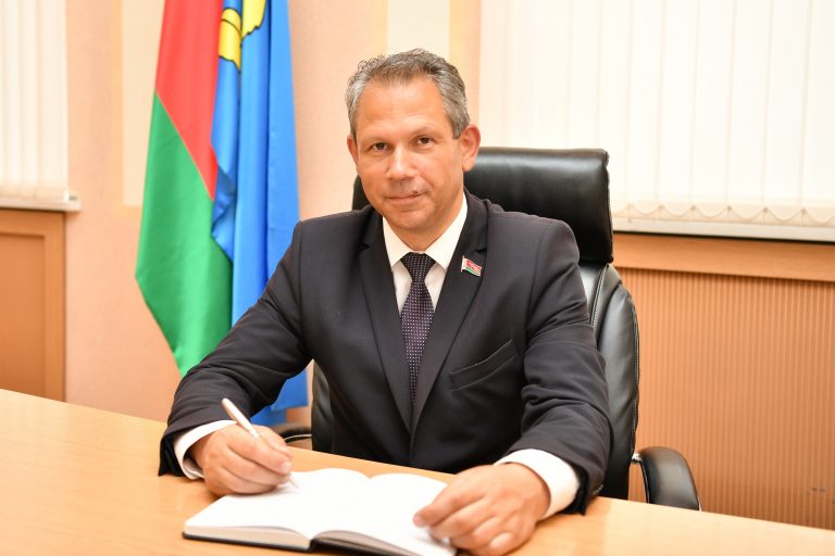 Прямая телефонная линия руководства администрации