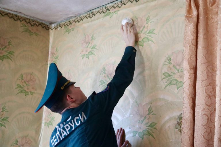 Безопасность в каждом доме: профилактика пожаров по-гомельски