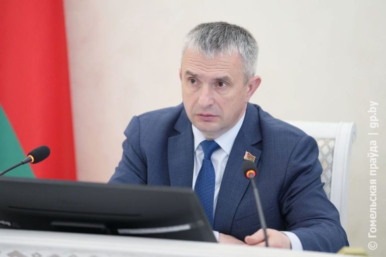 На аппаратном совещании в облисполкоме рассмотрены вопросы энергобезопасности и землеустройства