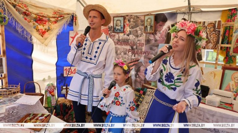 Cемья Волк из Мозырского района представит Гомельскую область на конкурсе «Властелин села» в Александрии