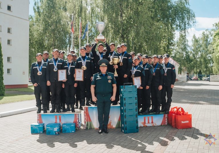 Команда Гомельской области стала победителем открытого чемпионата МЧС по многоборью спасателей