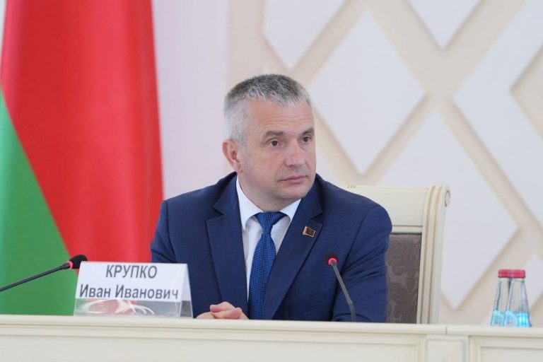 Калі чалавек выпадае з эканамічнага жыцця, узнікаюць рызыкі і для яго, і для грамадства – Крупко