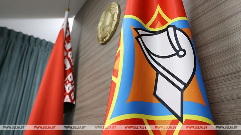О ситуации с обеспечением пожарной безопасности в школах рассказали в МЧС